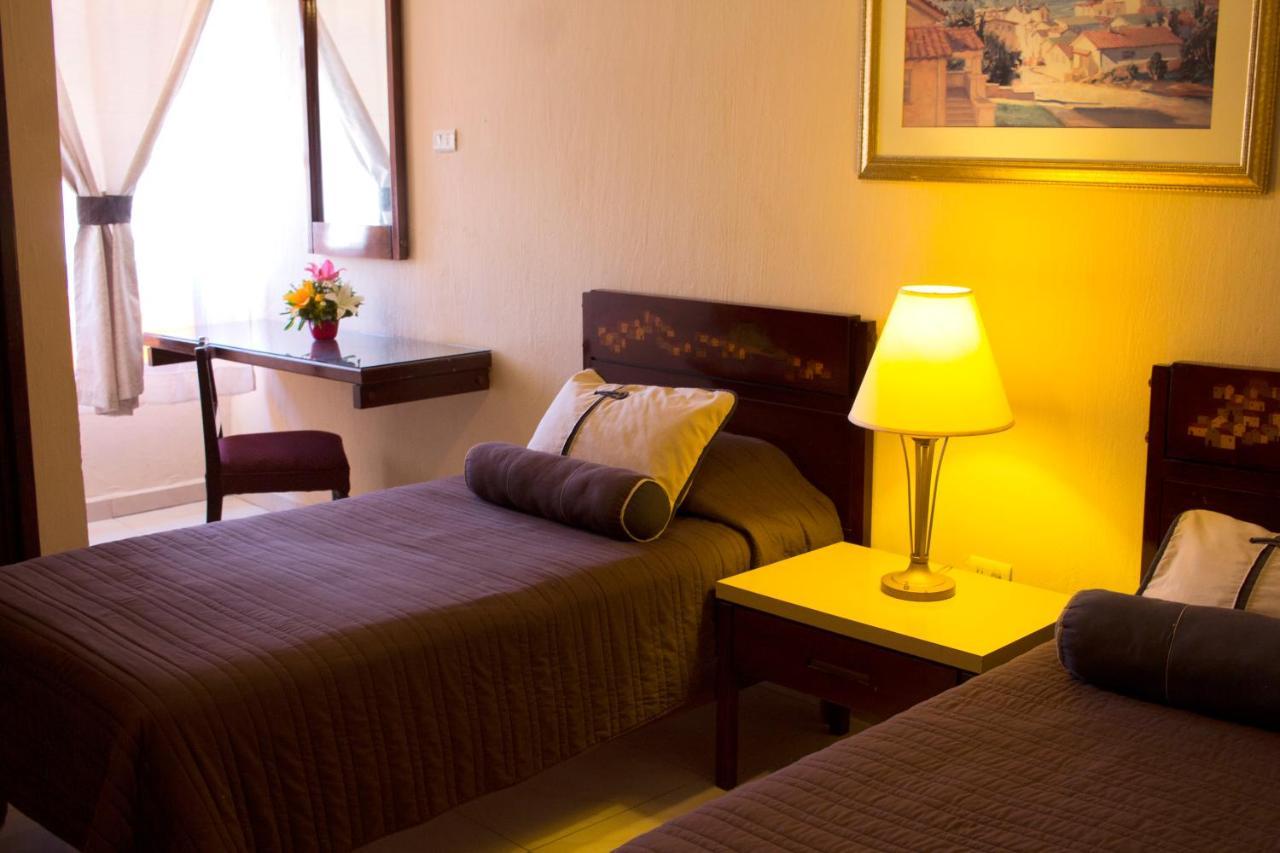 Hotel Aztlan テピク エクステリア 写真
