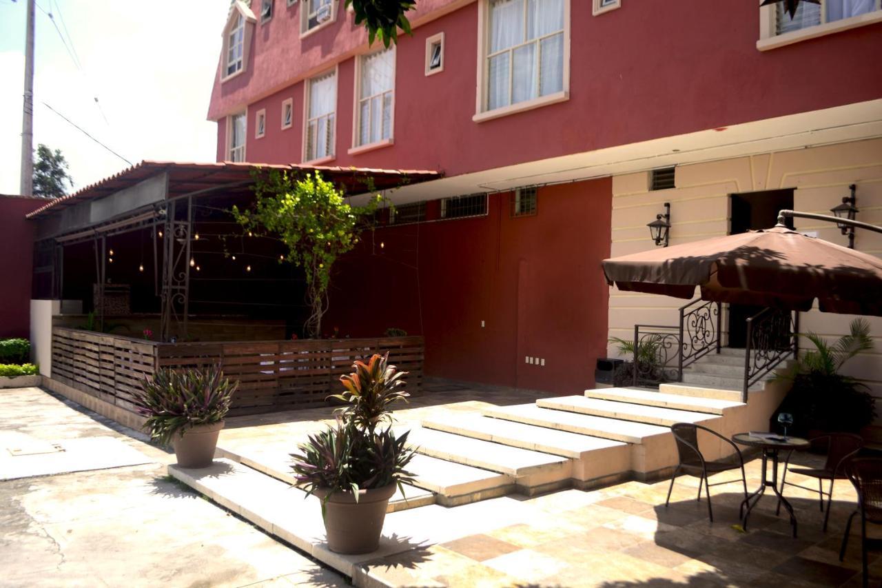Hotel Aztlan テピク エクステリア 写真