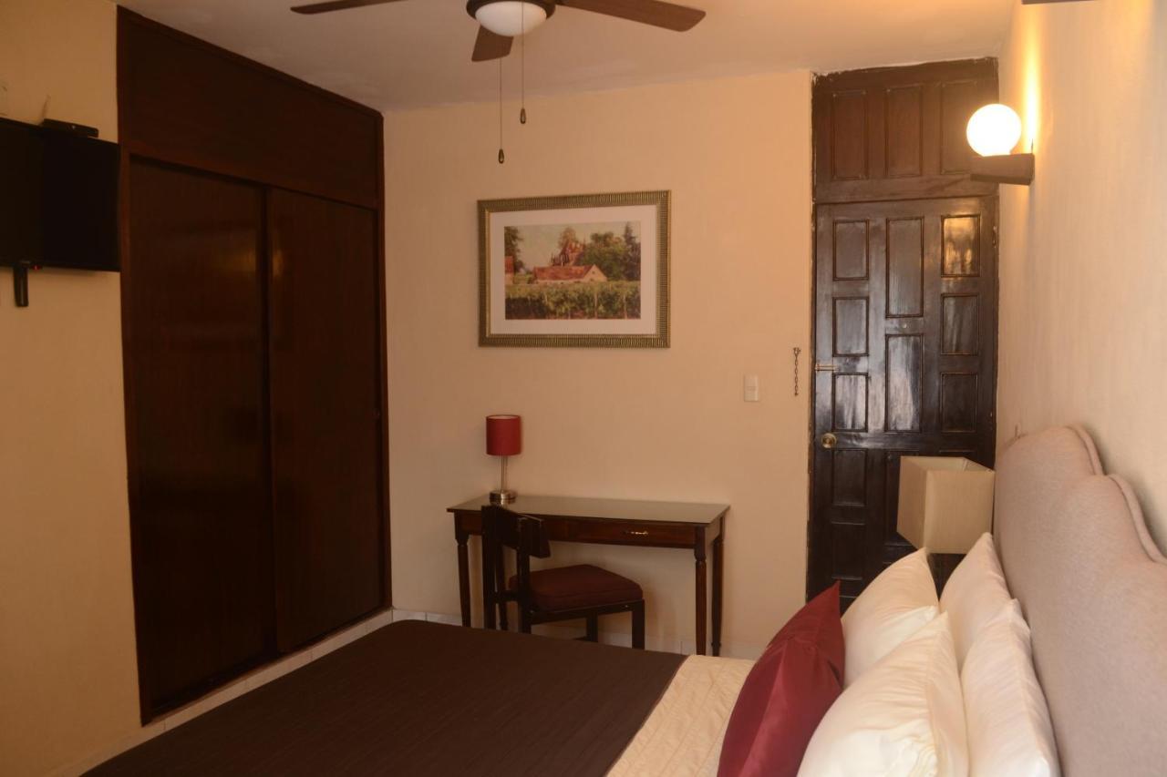Hotel Aztlan テピク エクステリア 写真
